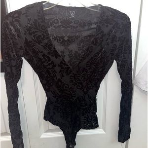 XS detailed mesh bodysuit